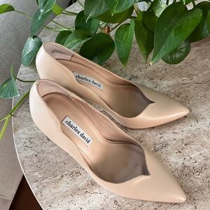 Charles David Women's Cream Shoes